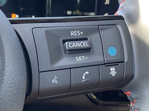 New 2026 Nissan Kicks SR FWD image 16