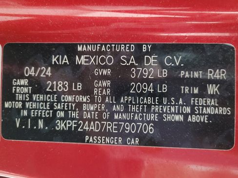 Used 2024 Kia Forte LXS w/ LXS Technology Package FWD image 33