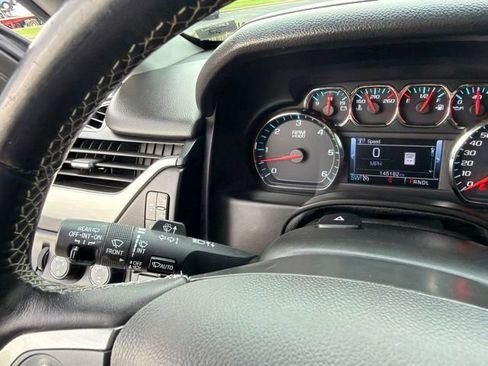 Used 2019 Chevrolet Tahoe LT w/ LT Signature Package AWD/4WD image 21