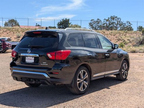 Used 2020 Nissan Pathfinder Platinum image 6