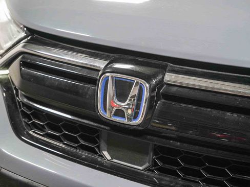 Used 2022 Honda CR-V Touring image 9