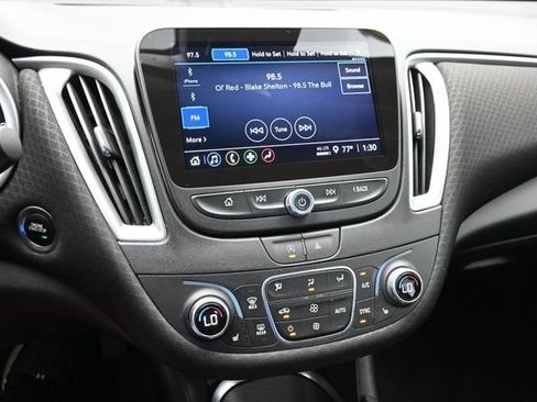 Used 2024 Chevrolet Malibu LT FWD image 38
