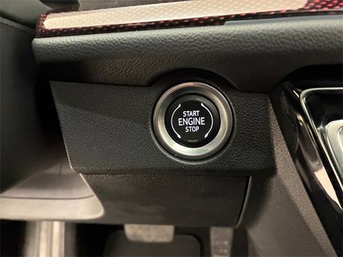 Used 2024 Chevrolet Traverse Z71 w/ Enhanced Driving Package image 24