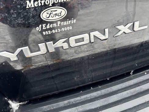 Used 2008 GMC Yukon XL Denali image 14