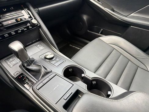 Used 2022 Lexus IS 350 F Sport w/ Memory Package AWD/4WD image 30