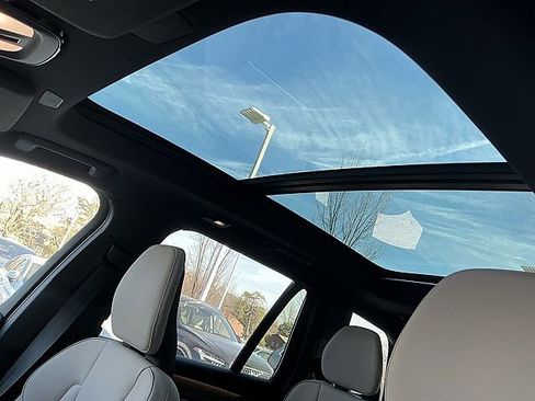 New 2026 Volvo XC90 B6 Plus w/ Protection Package image 16