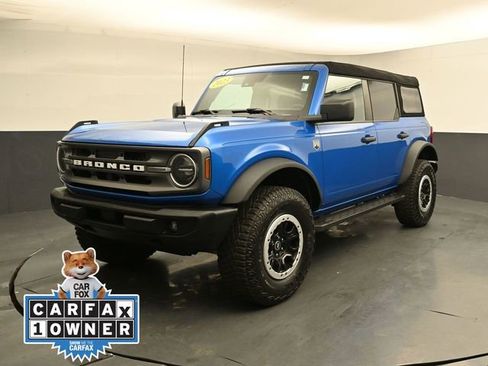 Used 2023 Ford Bronco Big Bend w/ Sasquatch Package image 4