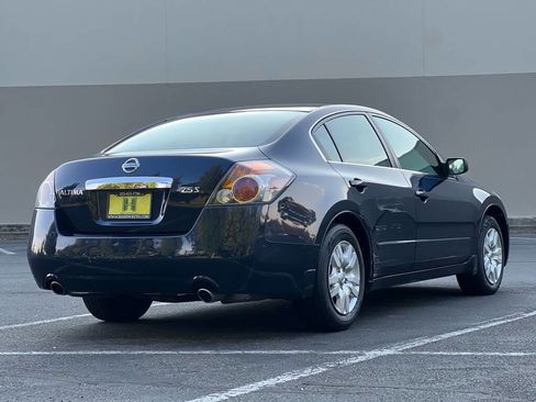 Used 2010 Nissan Altima 2.5 S image 5