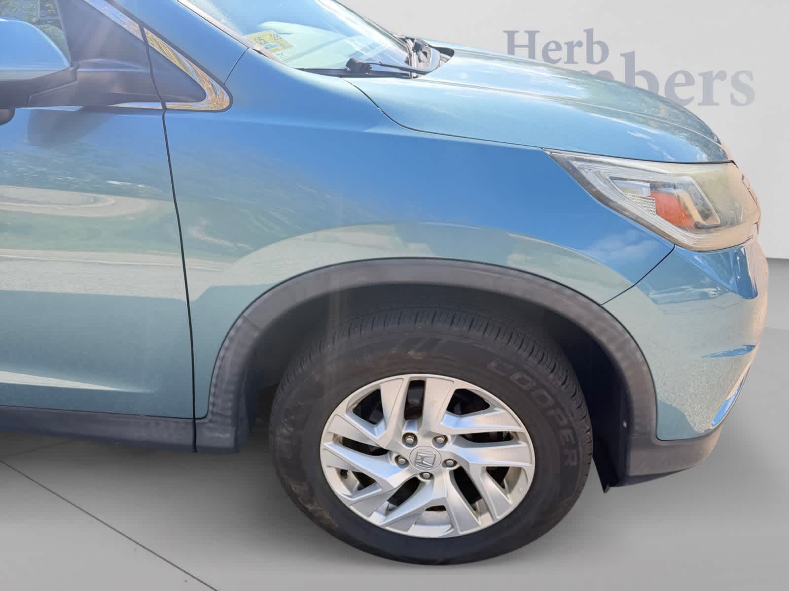 Used 2016 Honda CR-V EX image 2