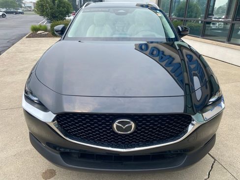 Certified 2025 MAZDA CX-30 AWD 2.5 S w/ Premium Package image 3