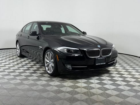 Used 2011 BMW 535i xDrive Sedan AWD/4WD image 3