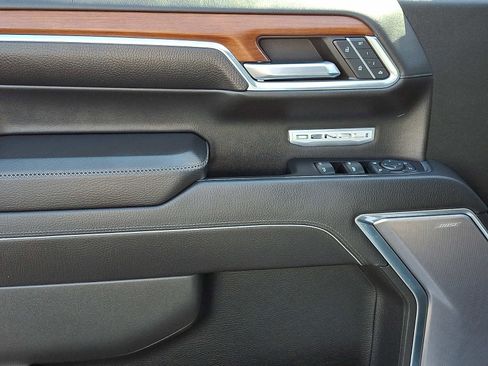 Used 2022 GMC Sierra 1500 Denali image 13