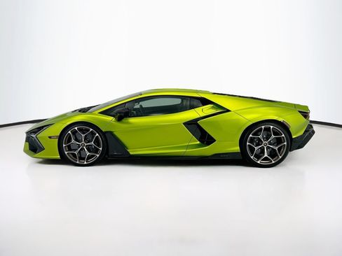 Used 2025 Lamborghini Revuelto AWD/4WD image 8