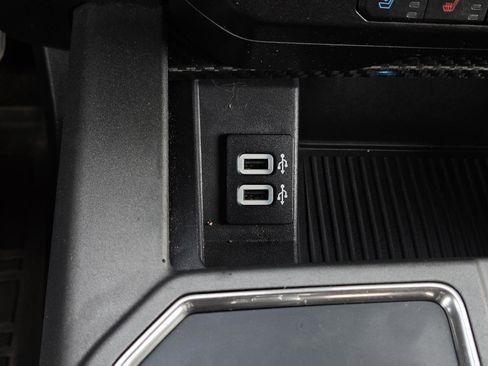 Used 2018 Ford F150 Raptor w/ Equipment Group 802A Luxury image 27