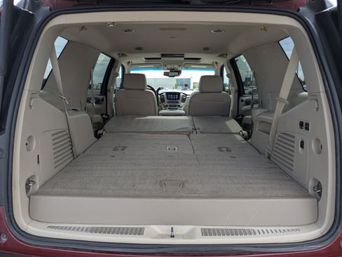 Used 2018 GMC Yukon Denali w/ Denali Ultimate Package AWD/4WD image 39