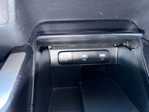 Used 2021 Kia Sorento LX image 33