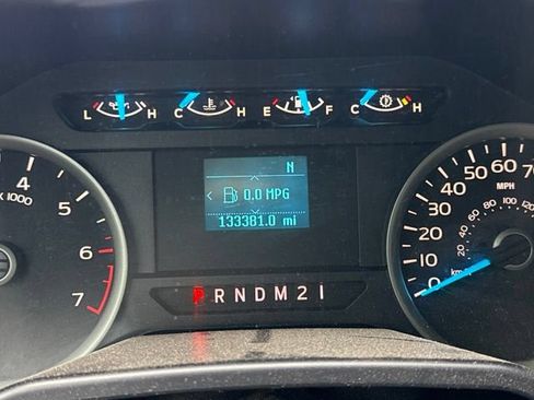 Used 2015 Ford F150 XLT AWD/4WD image 18