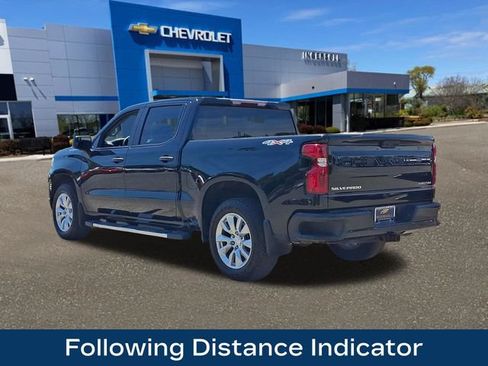 Used 2023 Chevrolet Silverado 1500 Custom AWD/4WD image 25