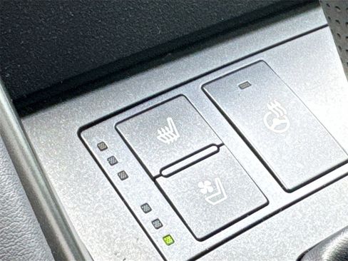 Used 2023 Lexus IS 350 F Sport w/ Navigation Package image 22