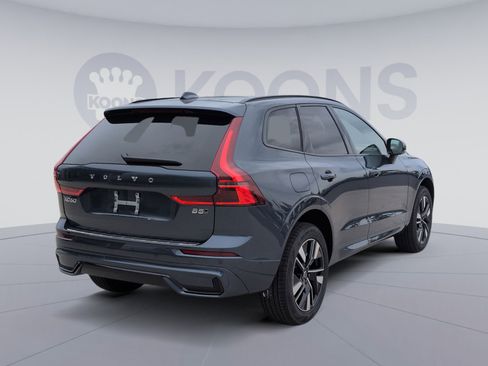 New 2026 Volvo XC60 B5 Plus w/ Protection Package Premier image 7