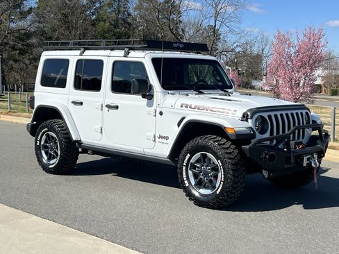 Used 2019 Jeep Wrangler Unlimited Rubicon image 2