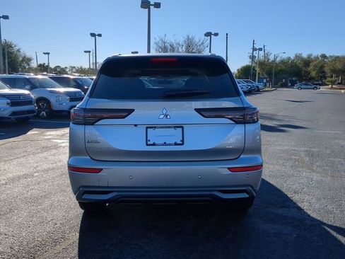 New 2026 Mitsubishi Outlander SEL FWD image 7