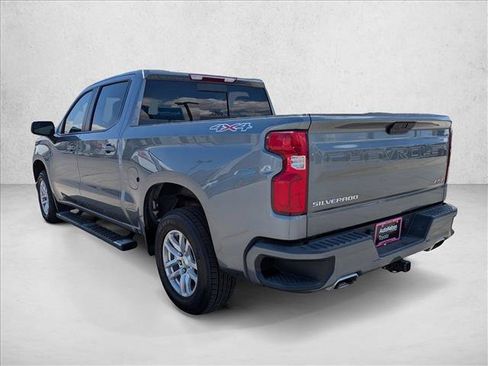 Used 2021 Chevrolet Silverado 1500 RST w/ Convenience Package II AWD/4WD image 8