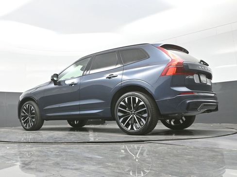 New 2026 Volvo XC60 B5 Ultra w/ Climate Package image 37