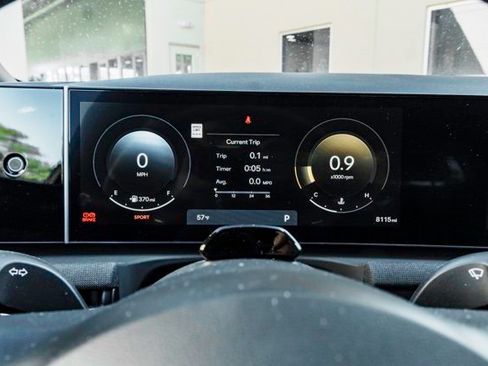 Certified 2025 Hyundai Santa Cruz Limited image 14