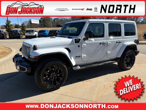 Used 2025 Jeep Wrangler Sahara 4xe image 1