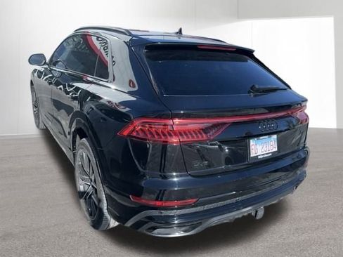 Used 2019 Audi Q8 Prestige w/ Luxury Package image 5