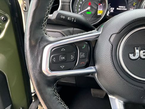 Used 2023 Jeep Wrangler Unlimited Sahara w/ Cold Weather Group AWD/4WD image 24