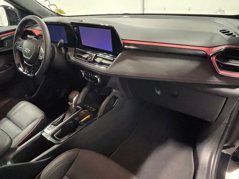 Used 2025 Chevrolet TrailBlazer RS w/ Driver Confidence Package AWD/4WD image 29