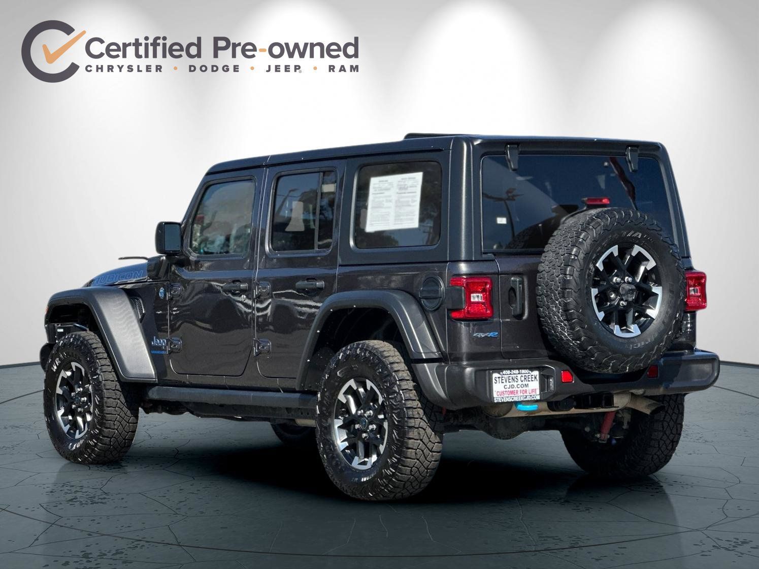 Used 2024 Jeep Wrangler Unlimited Rubicon 4xe AWD/4WD image 6