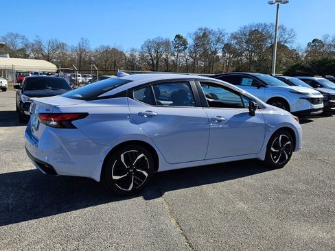 New 2025 Nissan Versa SR w/ Trunk Package image 12