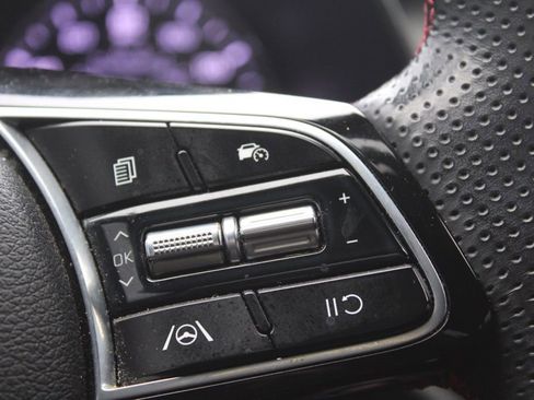 Used 2022 Kia Forte GT image 31