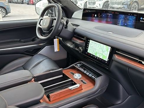 New 2026 Lincoln Navigator Black Label image 7