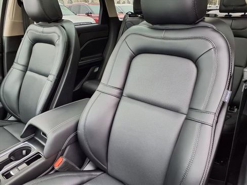 New 2026 Lincoln Corsair Grand Touring w/ Jet Appearance Package AWD/4WD image 8