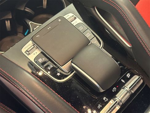 Used 2022 Mercedes-Benz GLE 53 AMG 4MATIC image 7