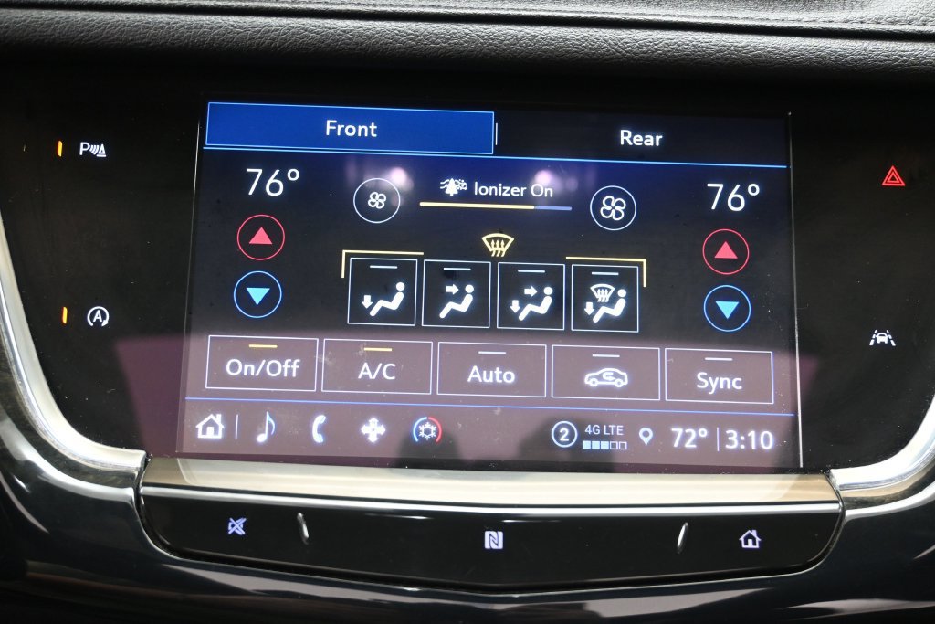 Used 2021 Cadillac XT6 Premium Luxury AWD/4WD image 16