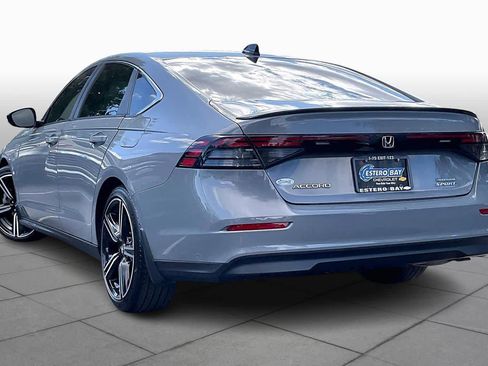 Used 2023 Honda Accord Sport image 12