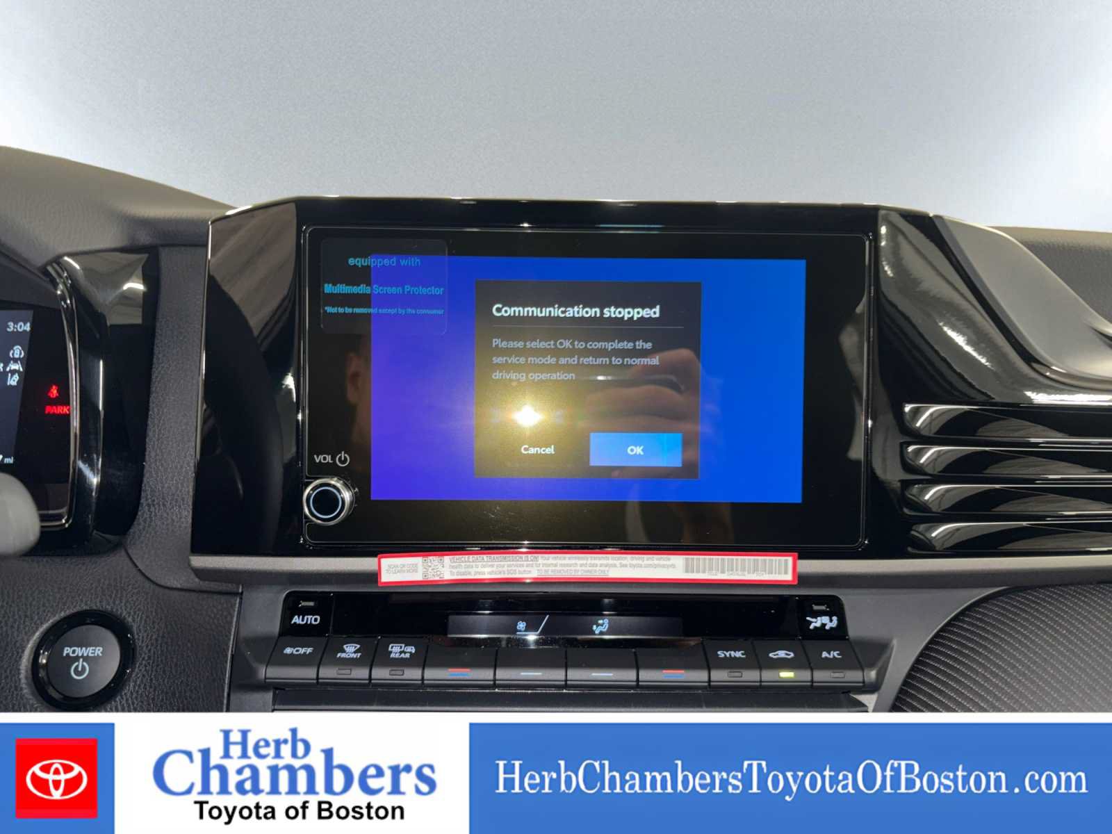 Used 2026 Toyota Camry SE FWD image 14