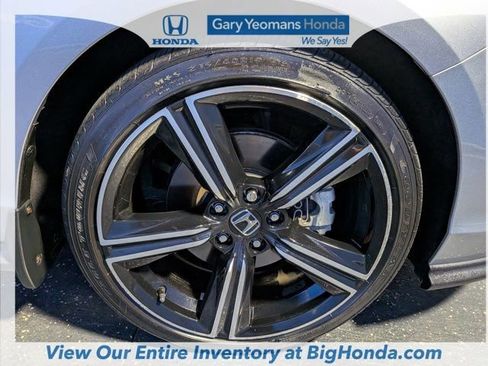 Used 2023 Honda Accord Sport image 15