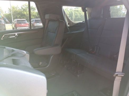 New 2025 Chevrolet Tahoe High Country image 14