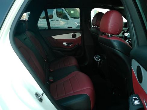 Used 2022 Mercedes-Benz GLC 300 w/ AMG Line image 27