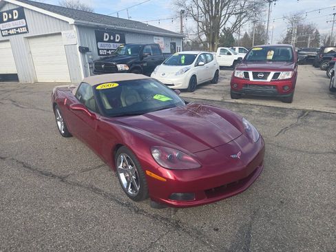 Used 2007 Chevrolet Corvette Convertible w/ Preferred Equipment Group RWD image 23