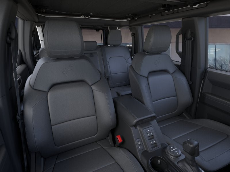 Used 2025 Ford Bronco Outer Banks w/ Sasquatch Package AWD/4WD image 10