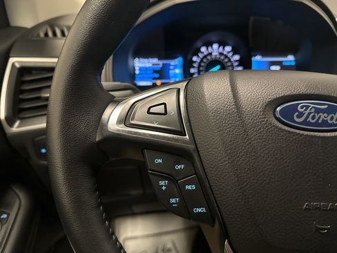 Used 2024 Ford Edge SEL w/ Convenience Package AWD/4WD image 23