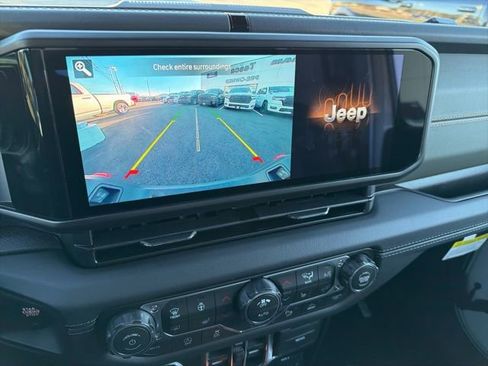 New 2026 Jeep Gladiator Mojave w/ Safety Group image 14