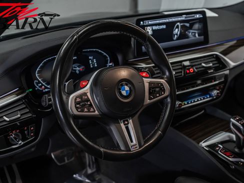 Used 2022 BMW M5 w/ Executive Package image 28